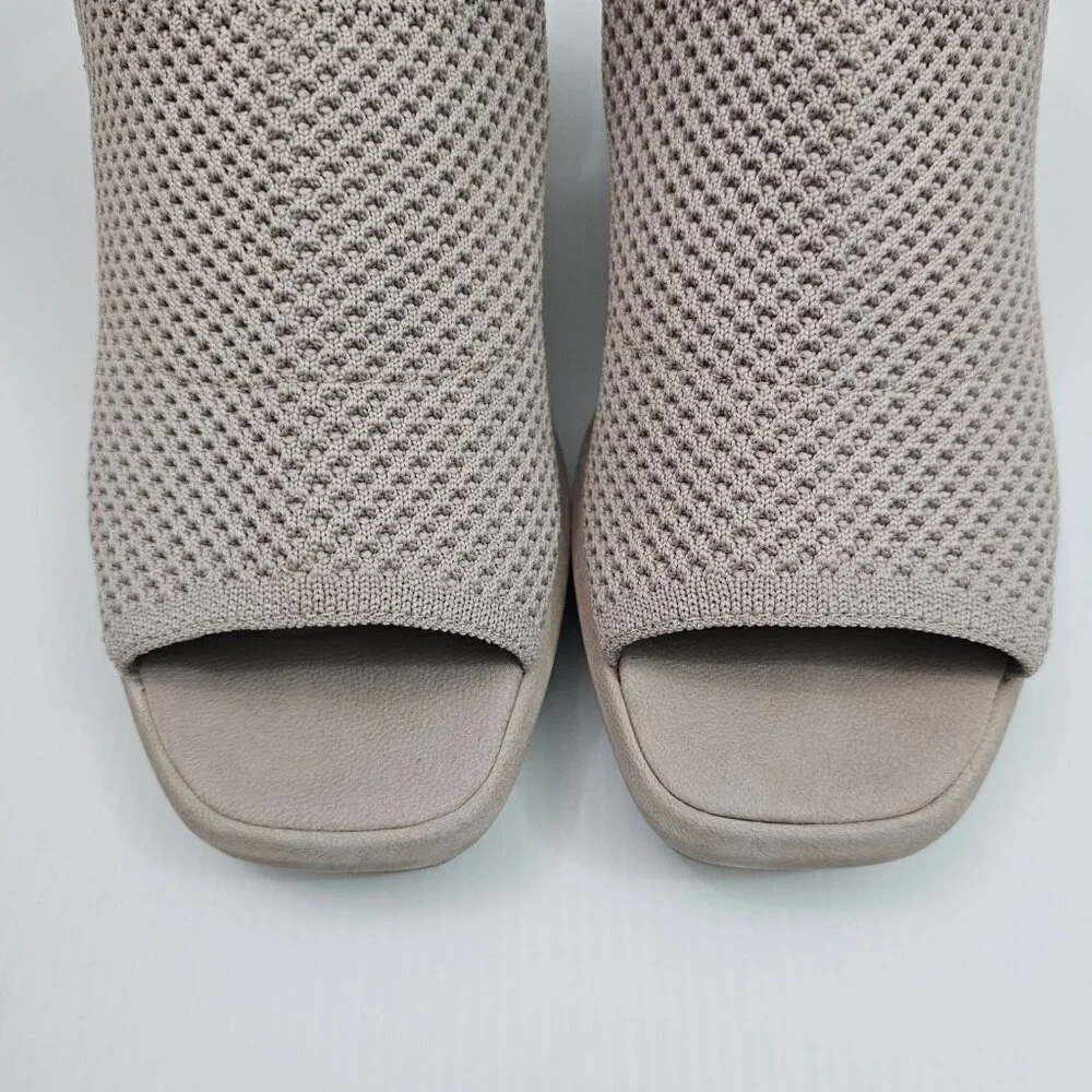 Eileen Fisher Gavis Peep Toe Bootie Womens 9 Blush Knit Block Heel Neutral NEW